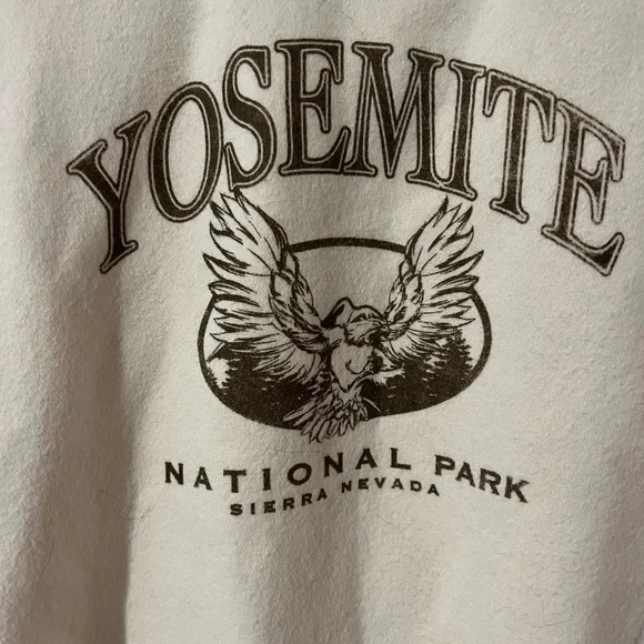 Yosemite crew neck sweater Size 6 (small) - Picture 2 of 4